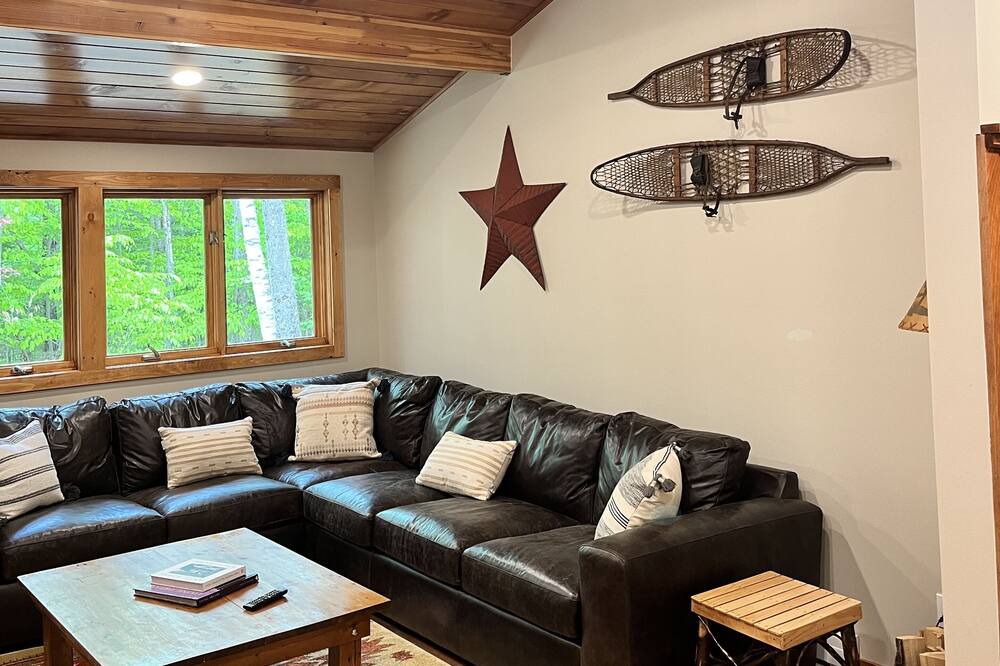 Photo of Livingroom in North Creek