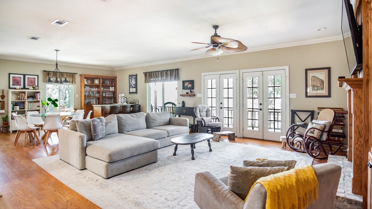 Photo of Livingroom in Burnside