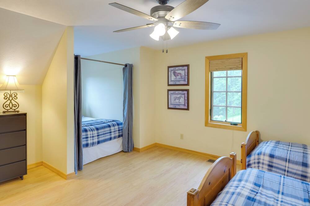 Photo of Bedroom in Granville
