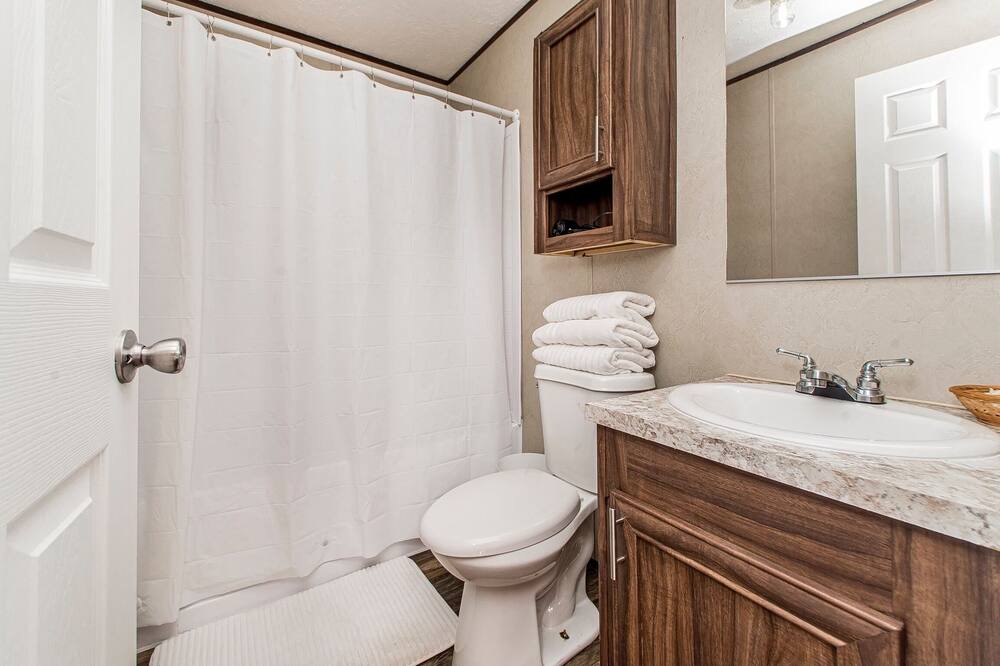 Photo of Bathroom in Ventress