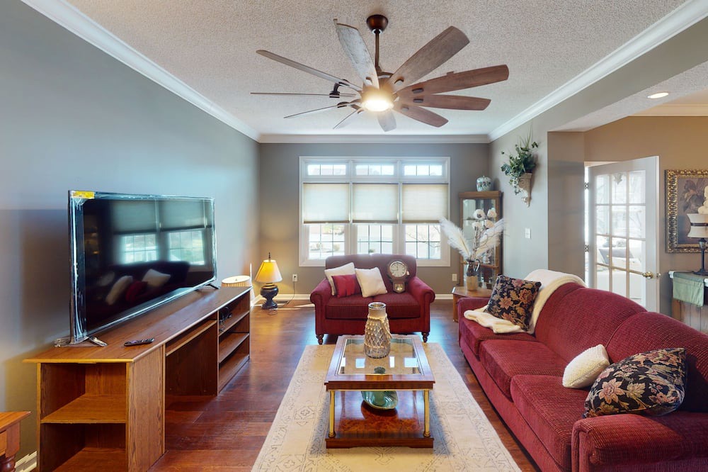 Photo of Livingroom in Hendron