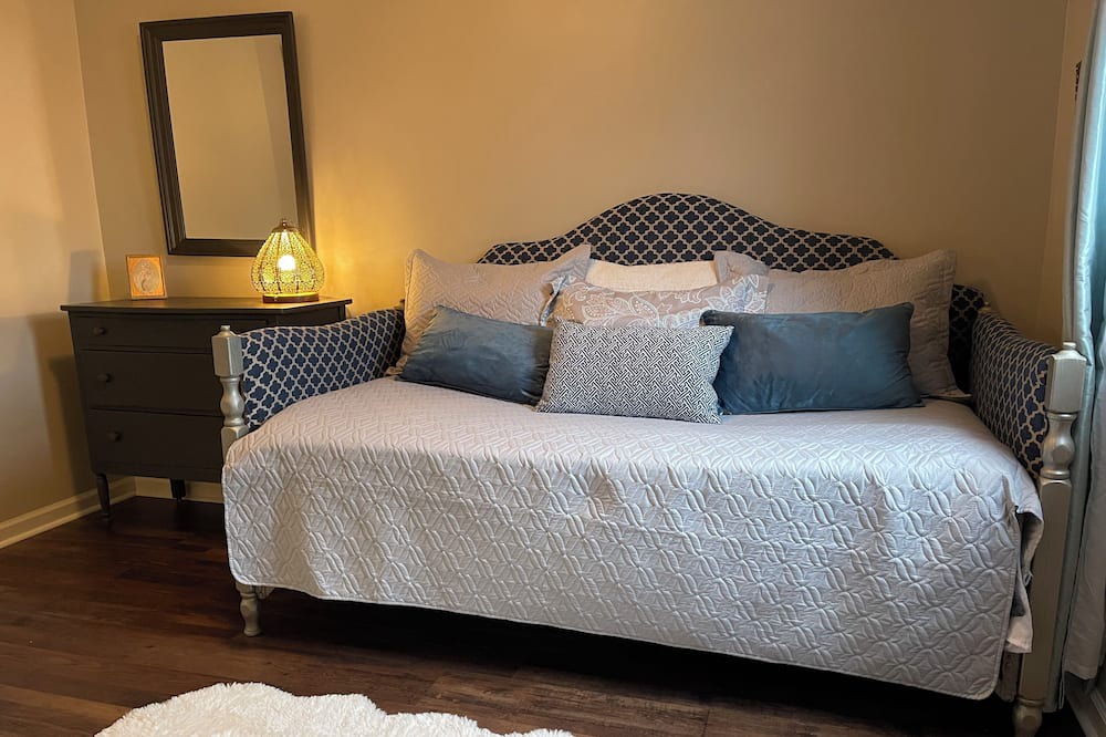 Photo of Bedroom in Kaler