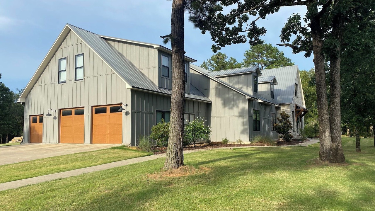 Photo of Outdoor in Russellville