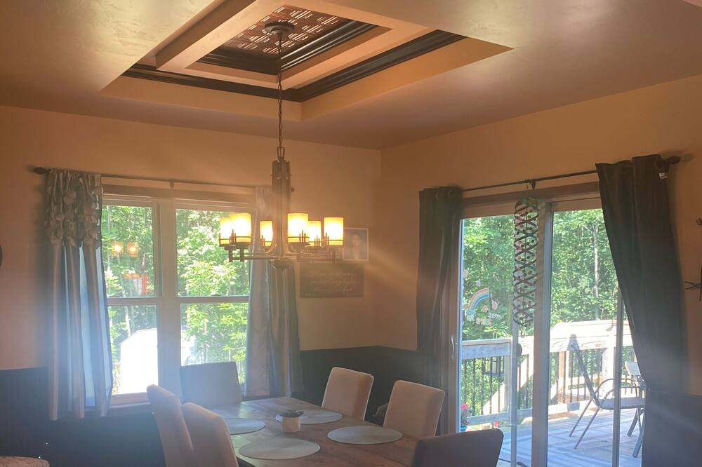 Photo of Livingroom in Pickett