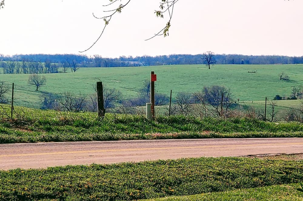 Photo of Others in Eudora