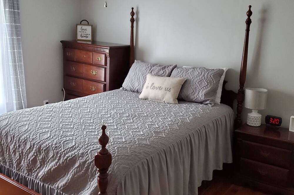 Photo of Bedroom in Dover