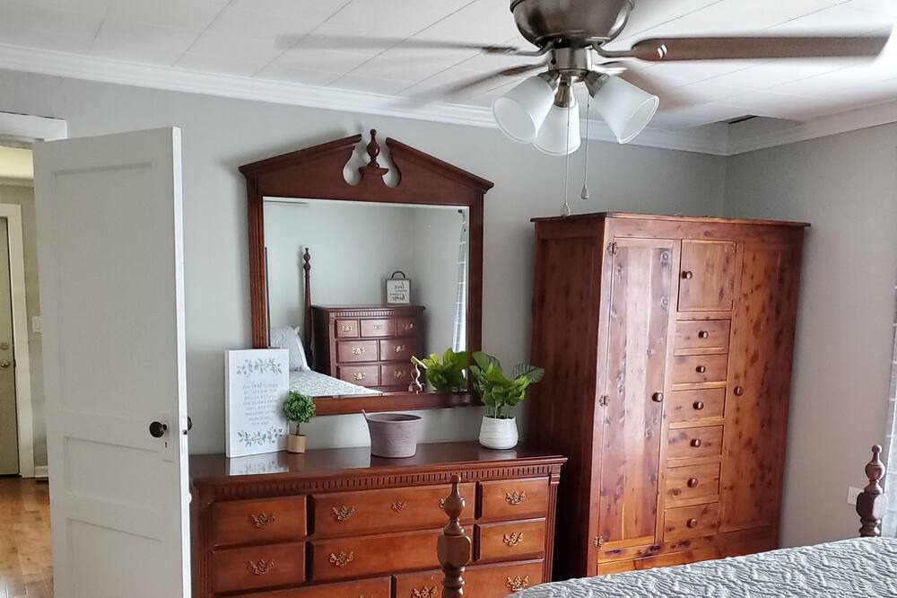 Photo of Bedroom in Dover