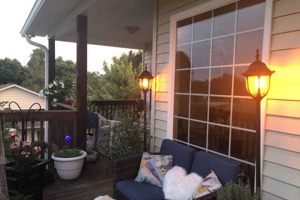 Photo of Patio Balcony in Crossville