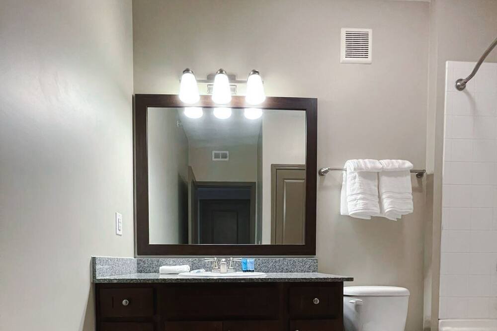 Photo of Bathroom in Ferndale