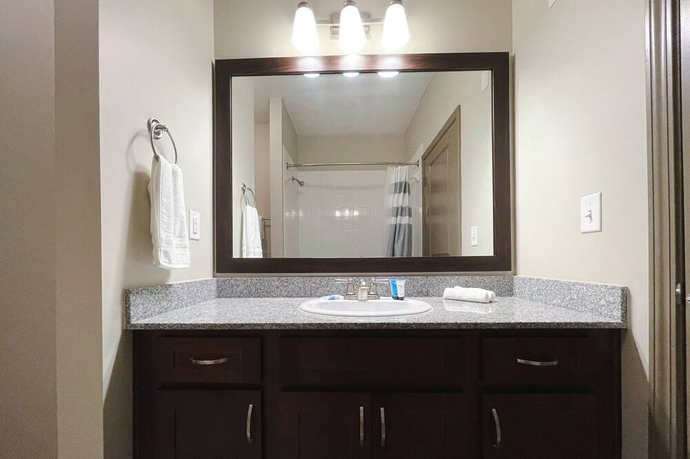 Photo of Bathroom in Ferndale