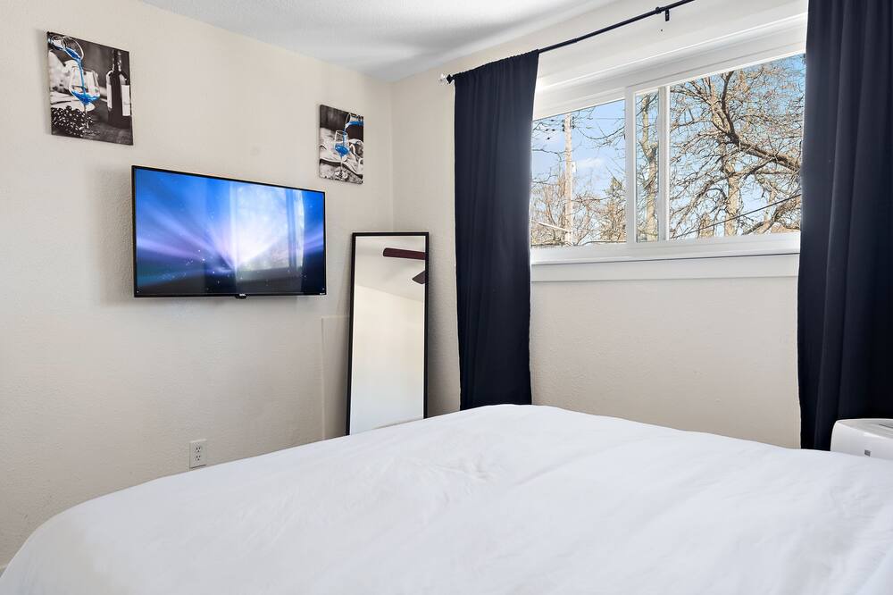 Photo of Bedroom in Northeast Minneapolis Arts District