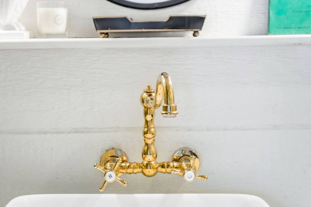 Photo of Bathroom in Cleveland Park