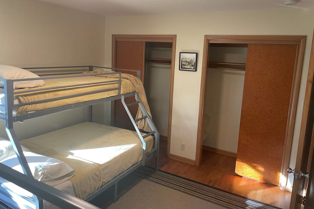 Photo of Bedroom in Milford