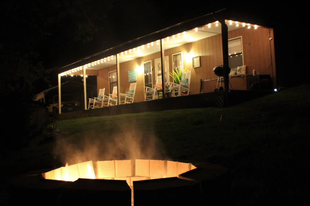Photo of Outdoor in Kingston