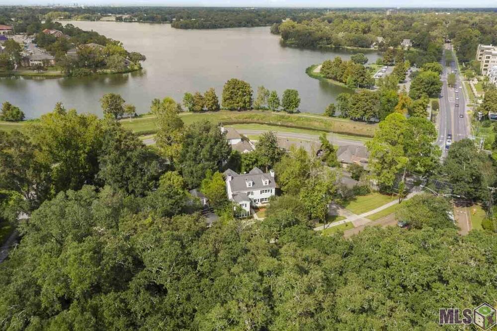Photo of Outdoor in Highlands - Perkins