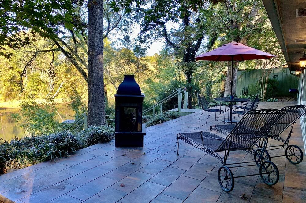 Photo of Patio Balcony in Wilburn
