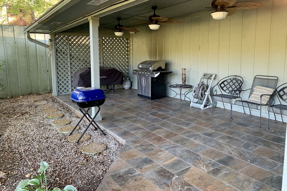 Photo of Patio Balcony in Wilburn