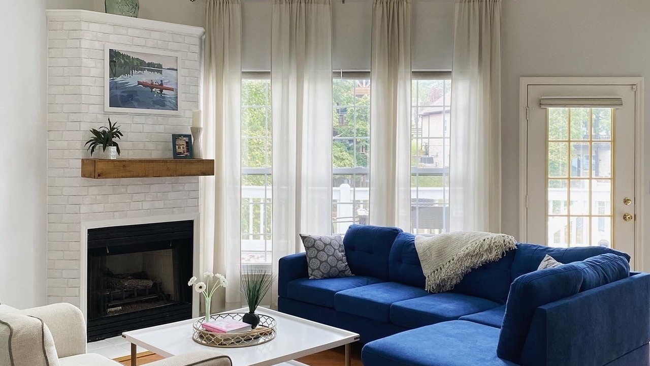 Photo of Livingroom in Lakewood