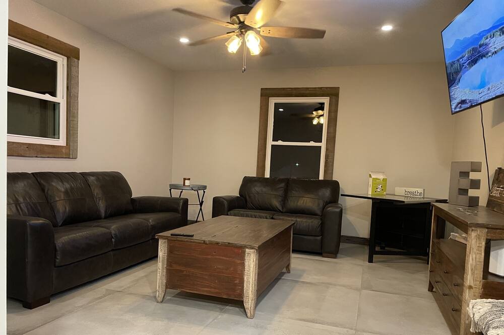 Photo of Livingroom in Lynchburg