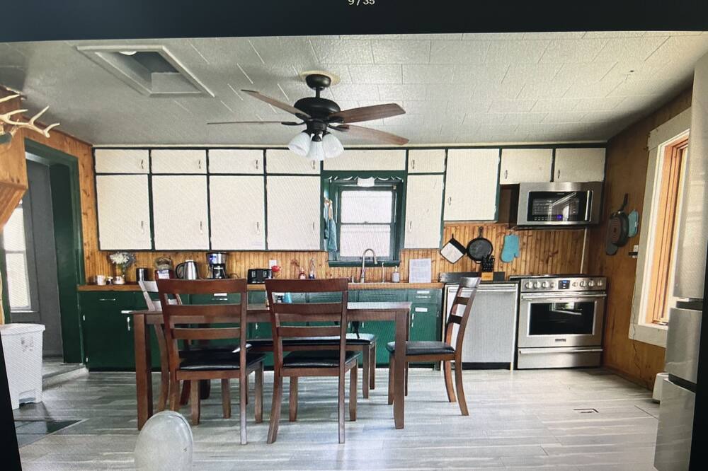 Photo of Kitchen in Wautoma