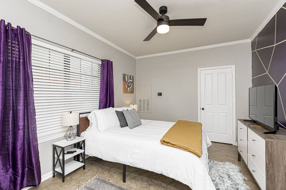 Photo of Bedroom in Highlands - Perkins