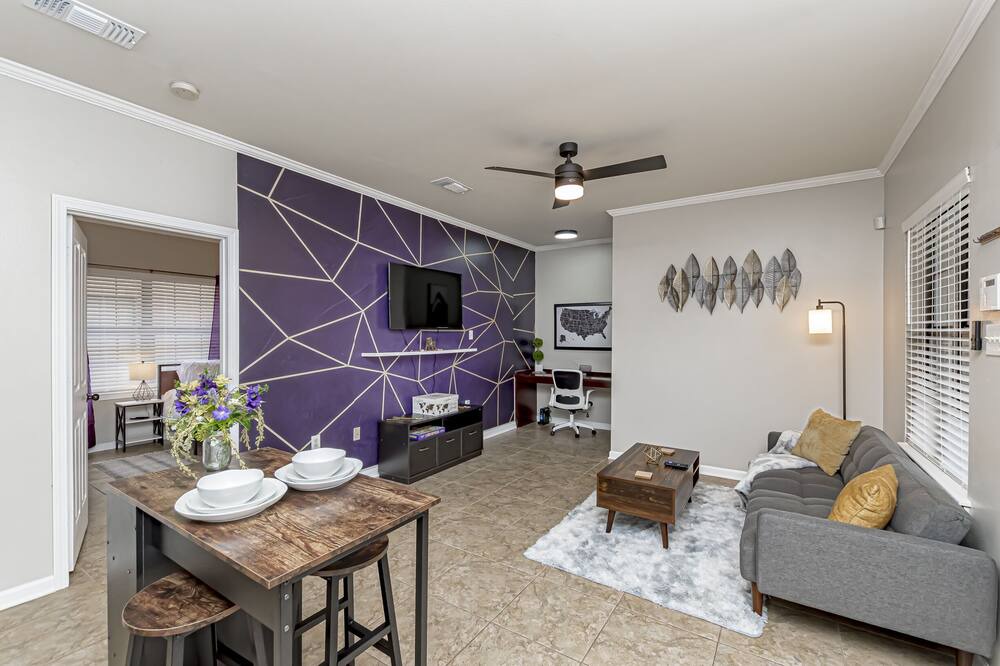Photo of Livingroom in Highlands - Perkins