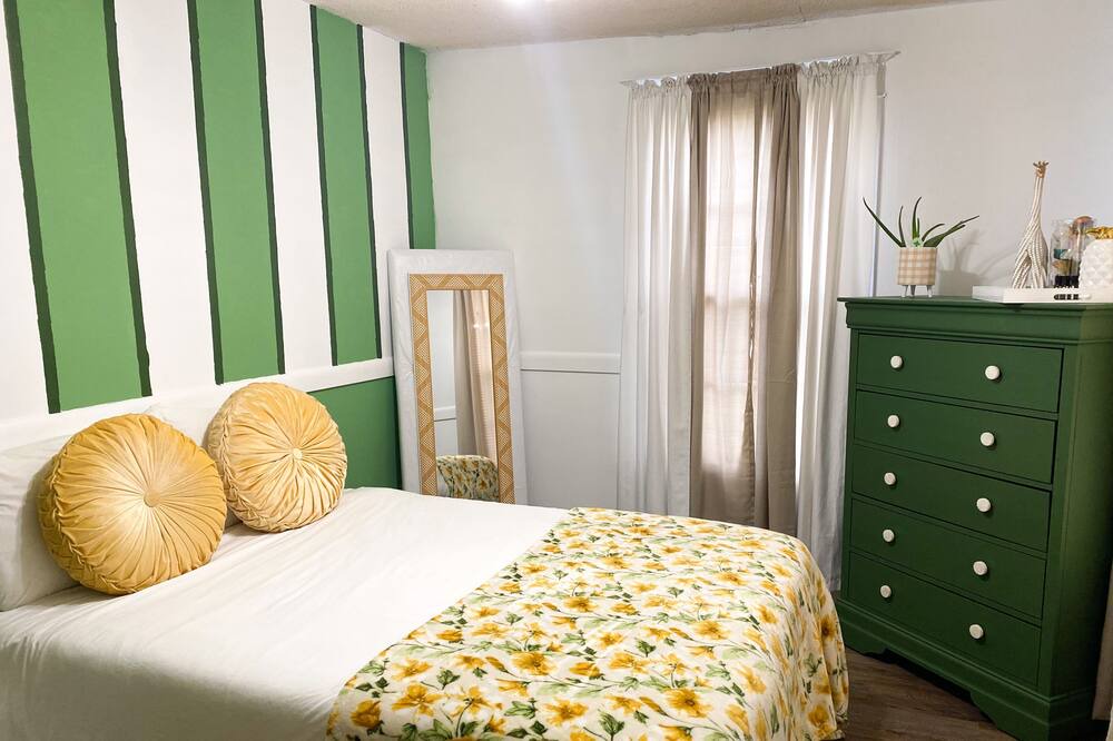 Photo of Bedroom in Capital View