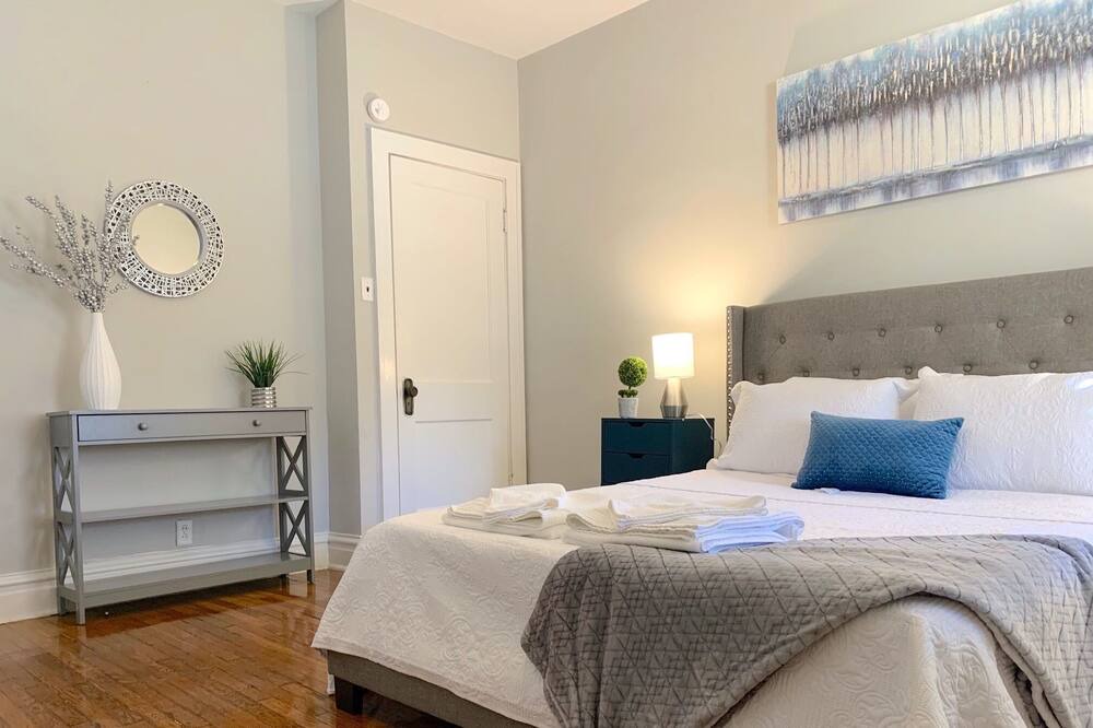 Photo of Bedroom in St. Louis