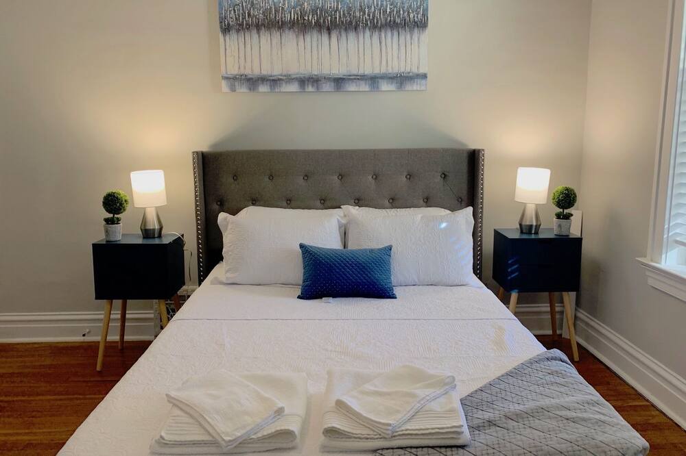 Photo of Bedroom in St. Louis