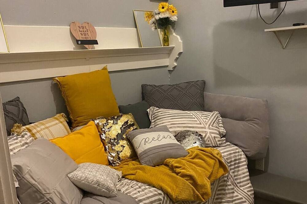 Photo of Bedroom in Capital View