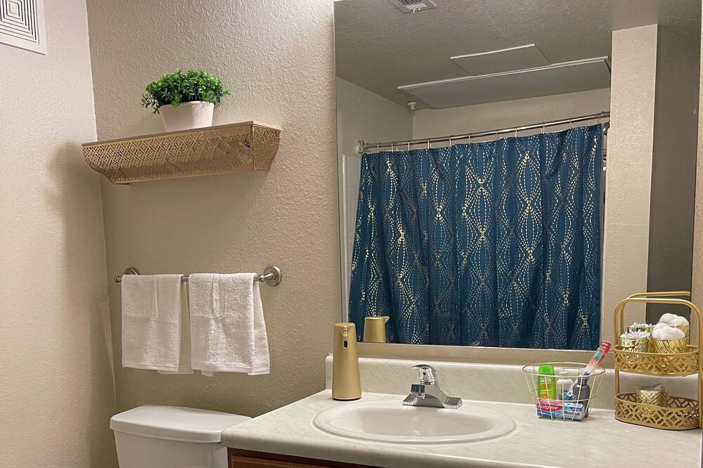 Photo of Bathroom in Briarwood