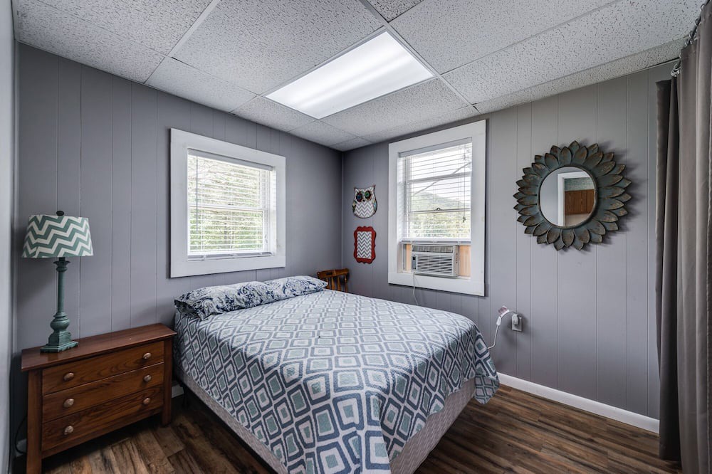 Photo of Bedroom in Allons