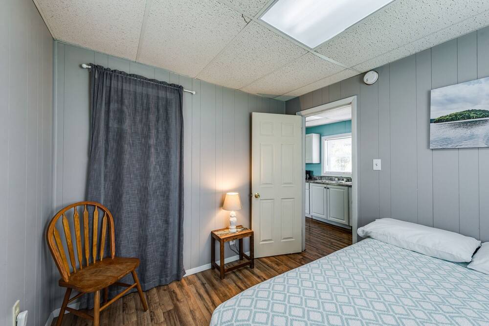 Photo of Bedroom in Allons