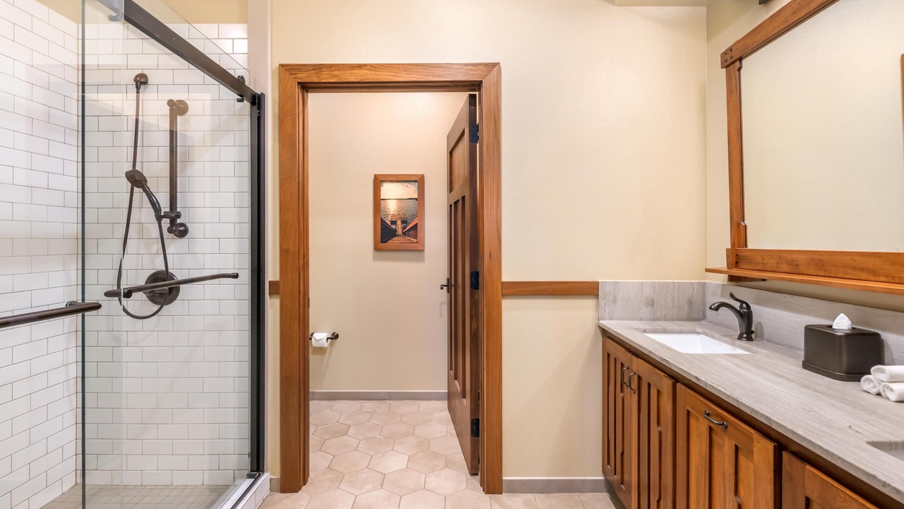 Photo of Bathroom in Ridgedale