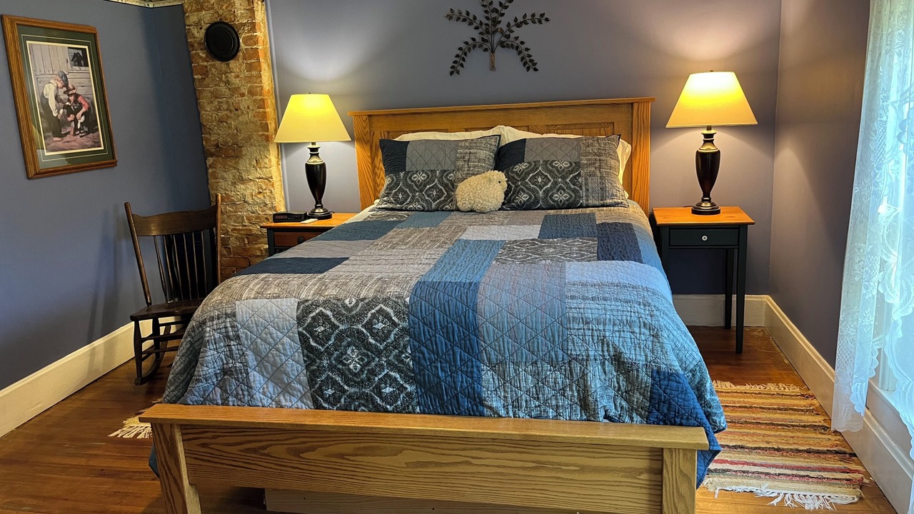 Photo of Bedroom in Onalaska
