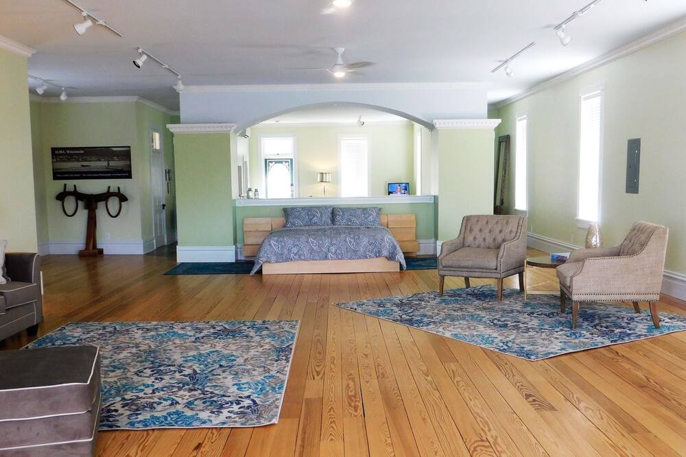 Photo of Bedroom in Alma