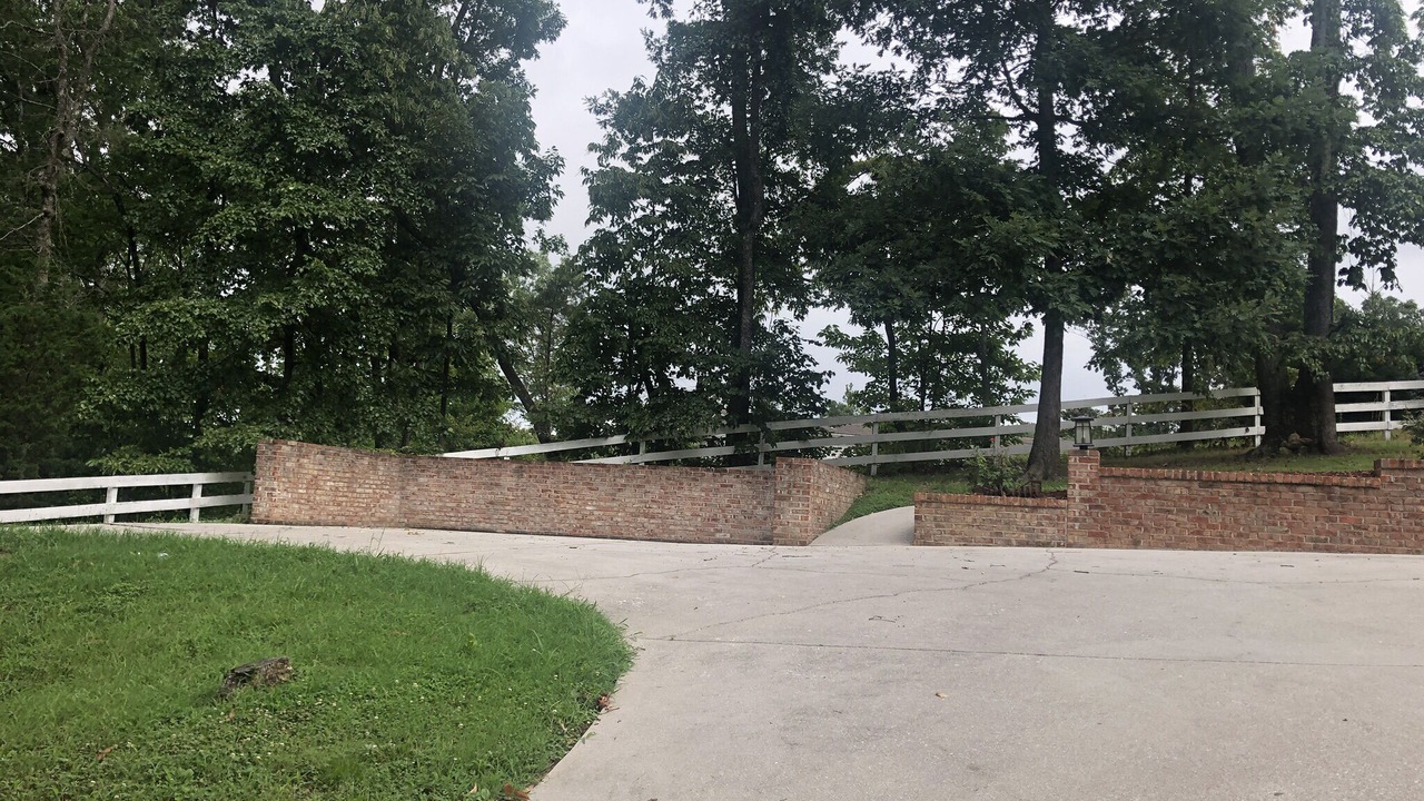 Photo of Outdoor in Loudon