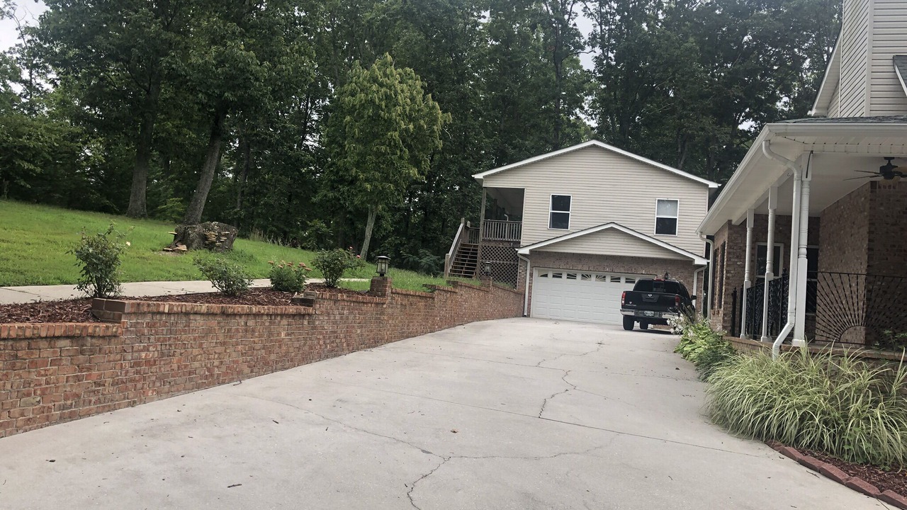 Photo of Outdoor in Loudon