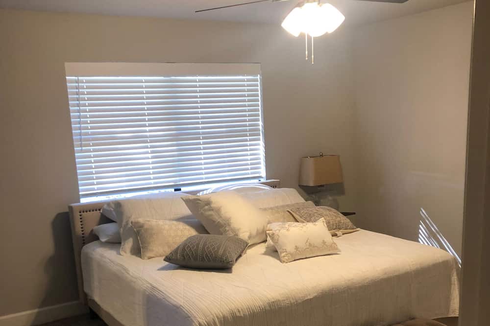 Photo of Bedroom in Lowell