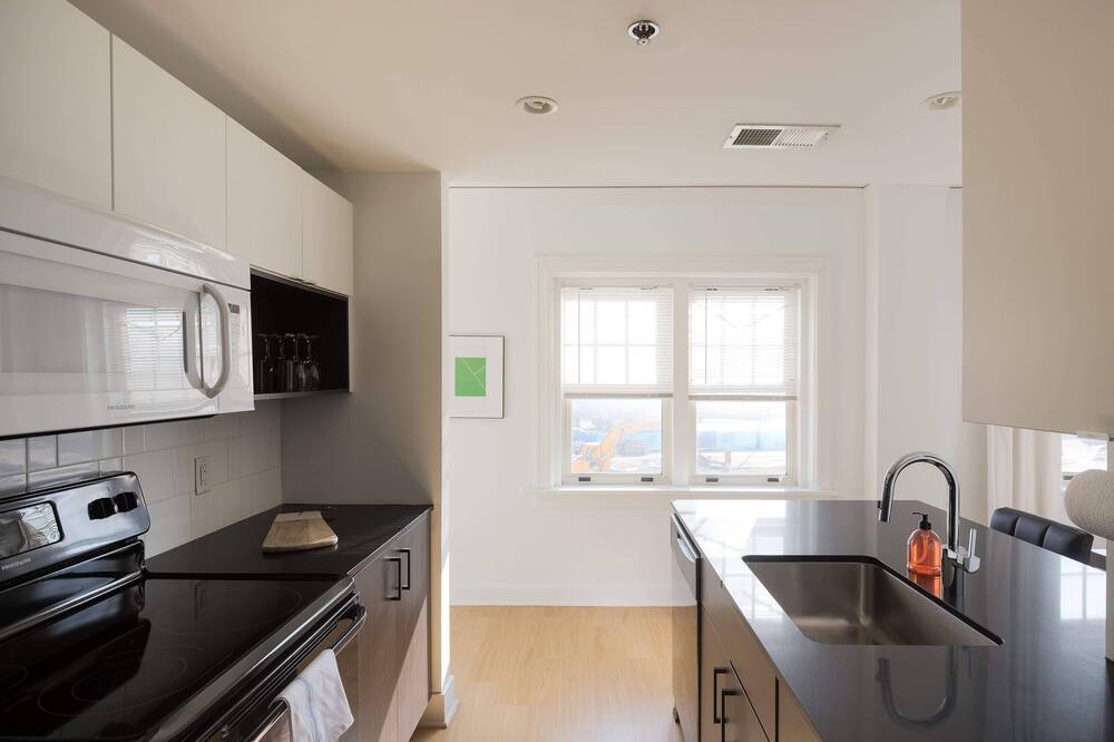 Photo of Kitchen in Midtown - Westport