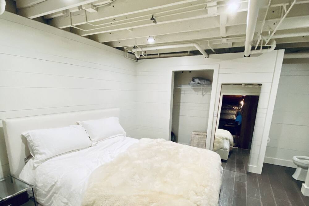 Photo of Bedroom in White Bluff