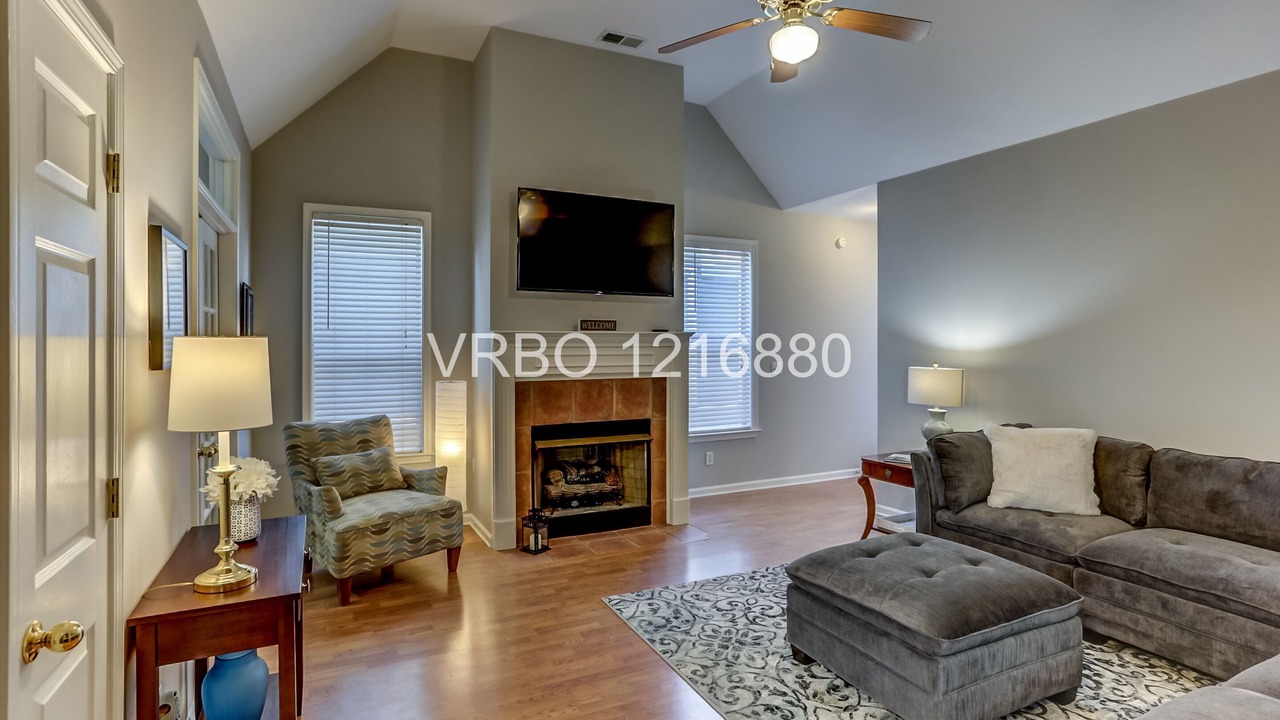 Photo of Livingroom in Memphis