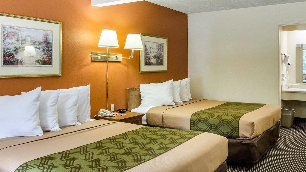 Photo of Bedroom in Sunset Hills