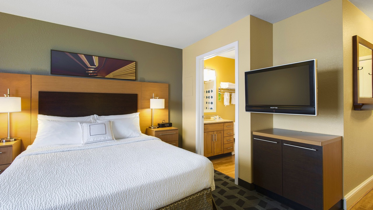 Photo of Bedroom in Overland Park