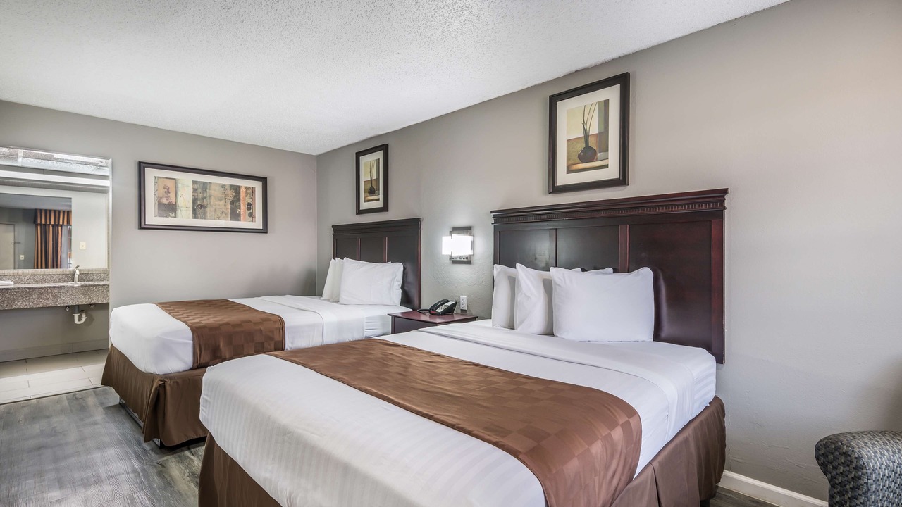 Photo of Bedroom in Caddo Valley
