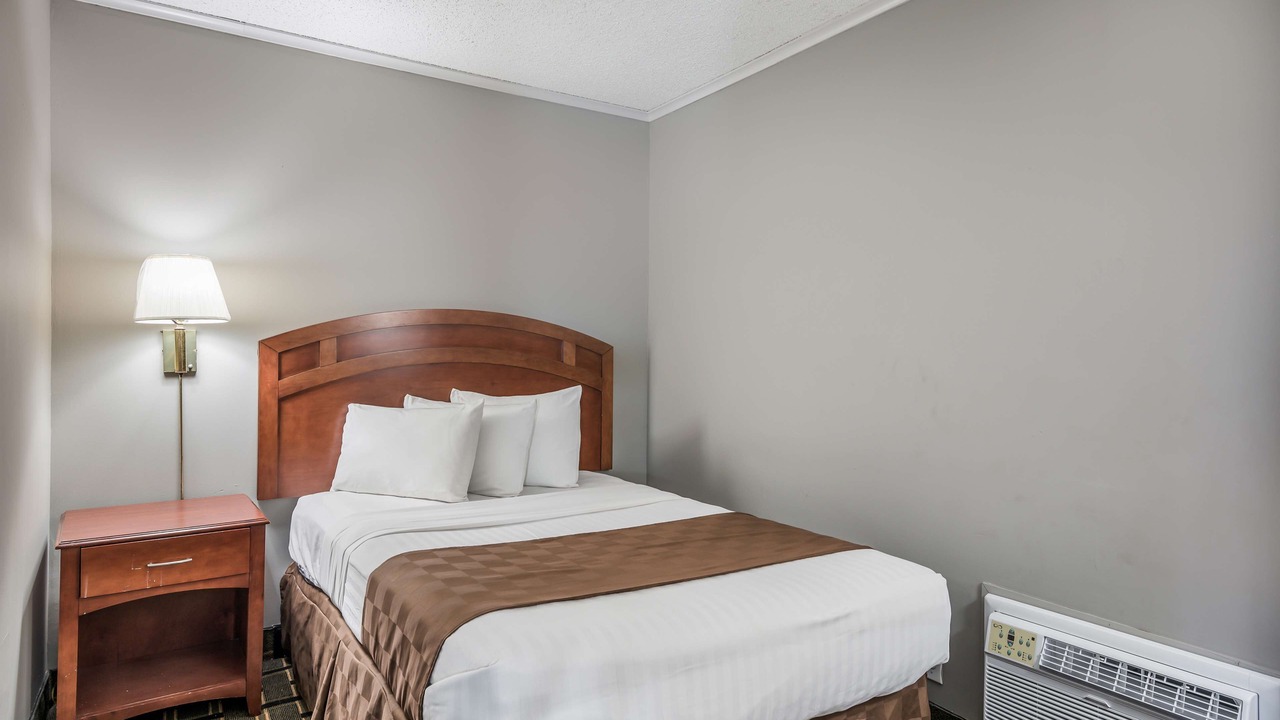 Photo of Bedroom in Caddo Valley