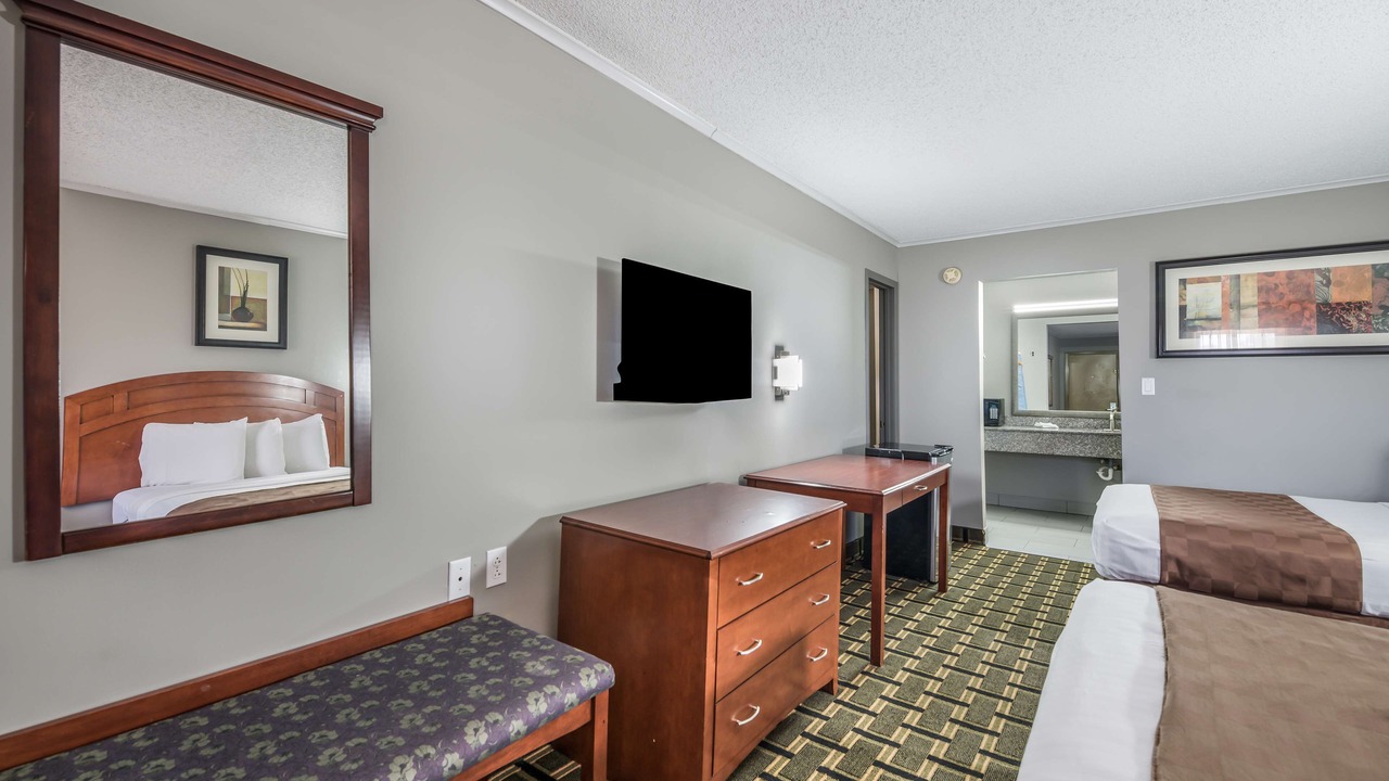 Photo of Bedroom in Caddo Valley
