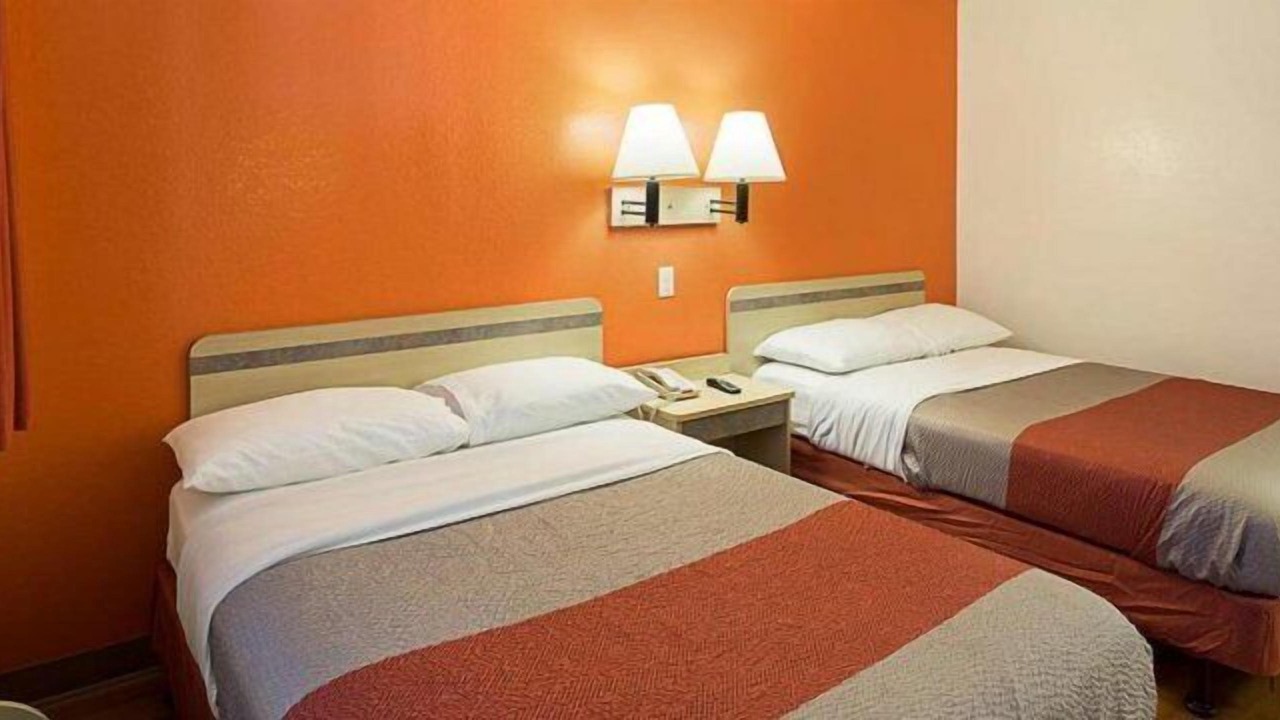 Photo of Bedroom in Broadmoor