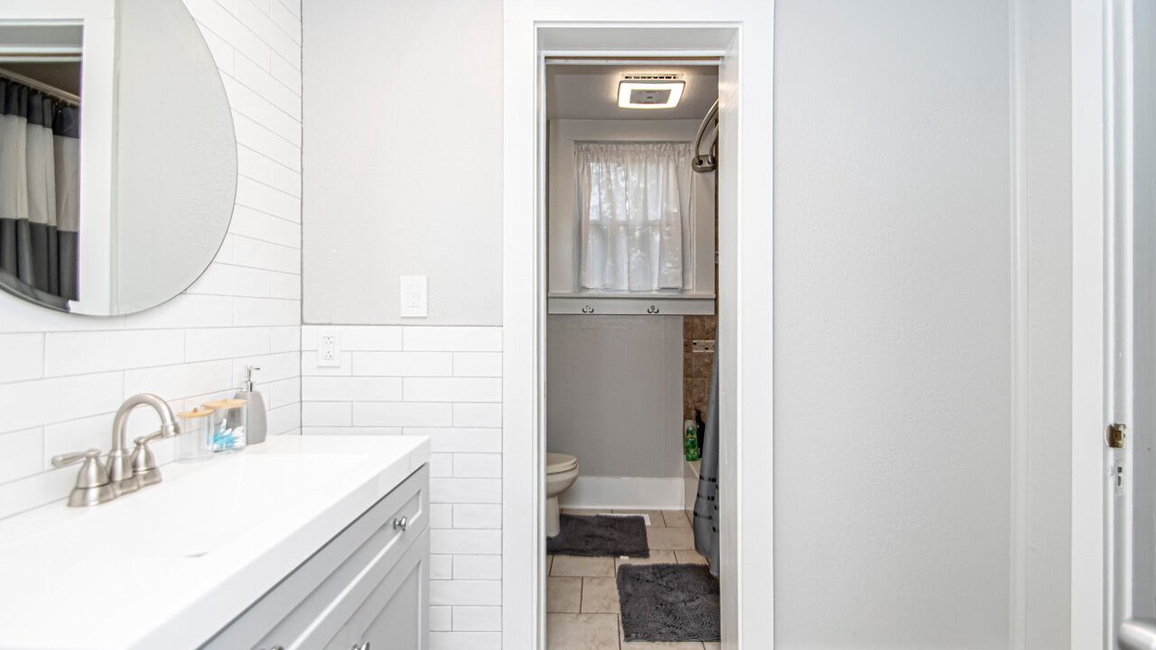Photo of Bathroom in Capital View