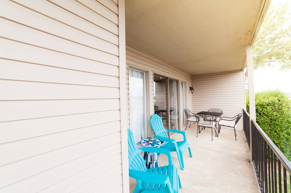 Photo of Patio Balcony in Lake Hamilton